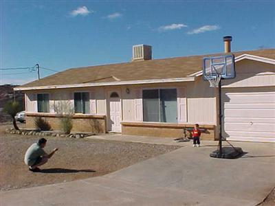 208 Calle Arikara Rio Rico, AZ 85648 - Photo 1 of 6 Gallery Image 1