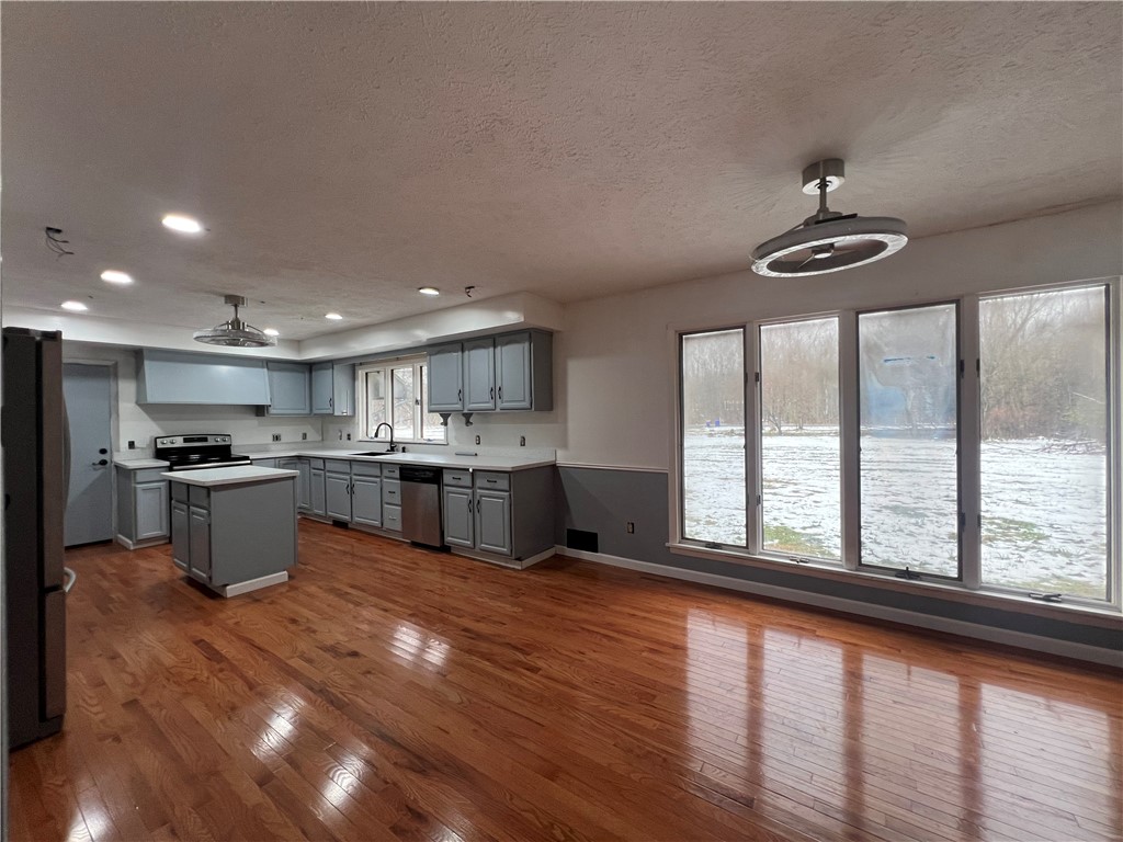 334 Gilmore Road Clarkson, NY 14420 - Photo 11 of 36