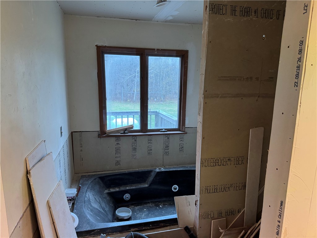 334 Gilmore Road Clarkson, NY 14420 - Photo 18 of 36 Bathroom #1 First Floor