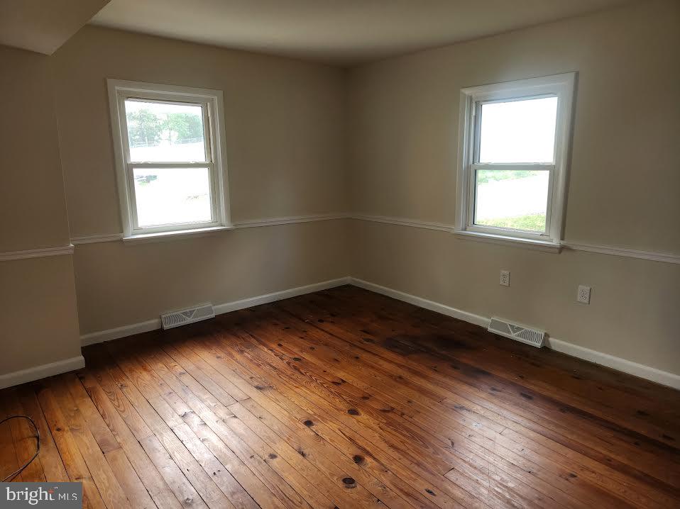 827 Disston View Drive Lititz, PA 17543 - Photo 30 of 37