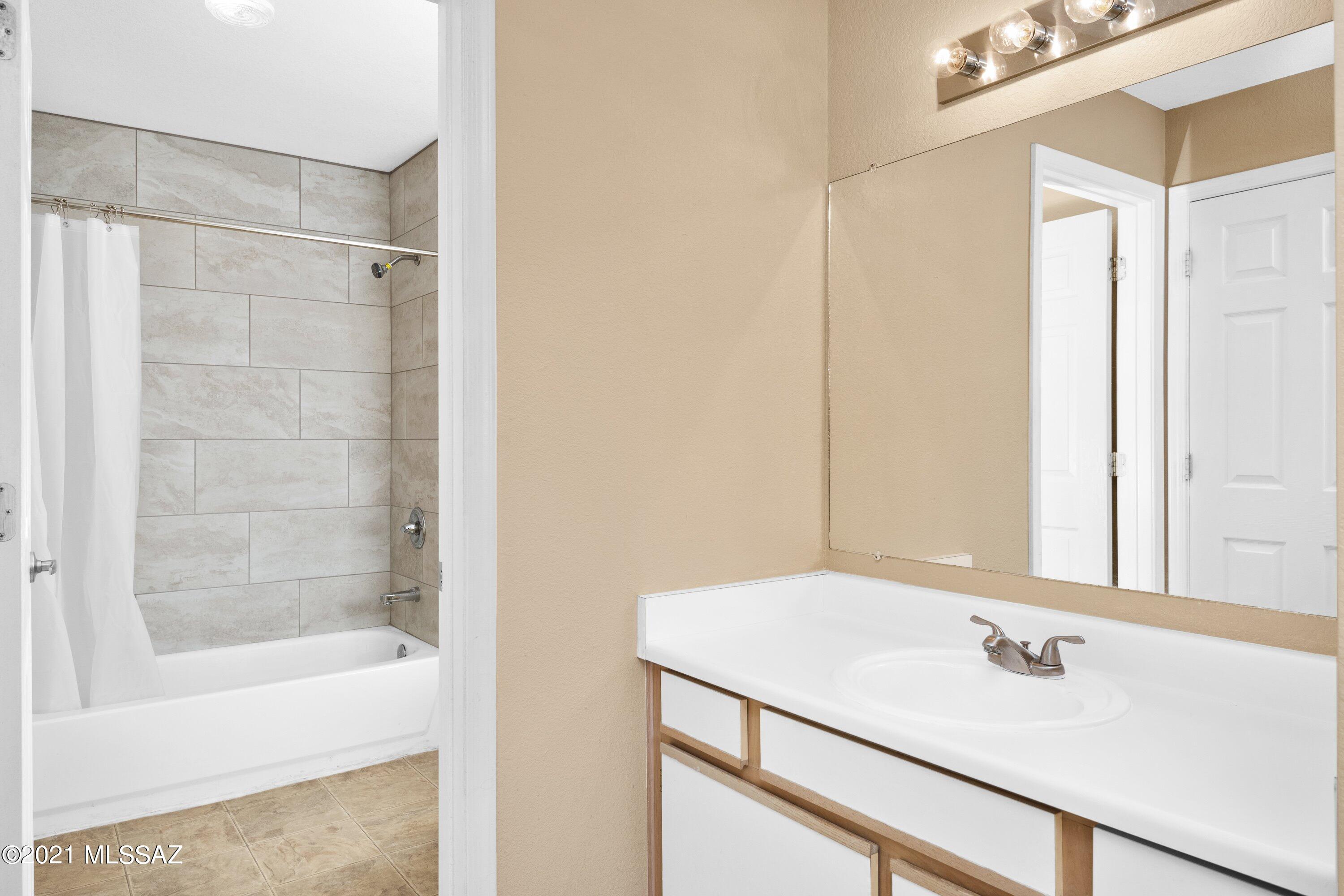 7255 East Snyder Road, Unit 9205 Tucson, AZ 85750 - Photo 15 of 30