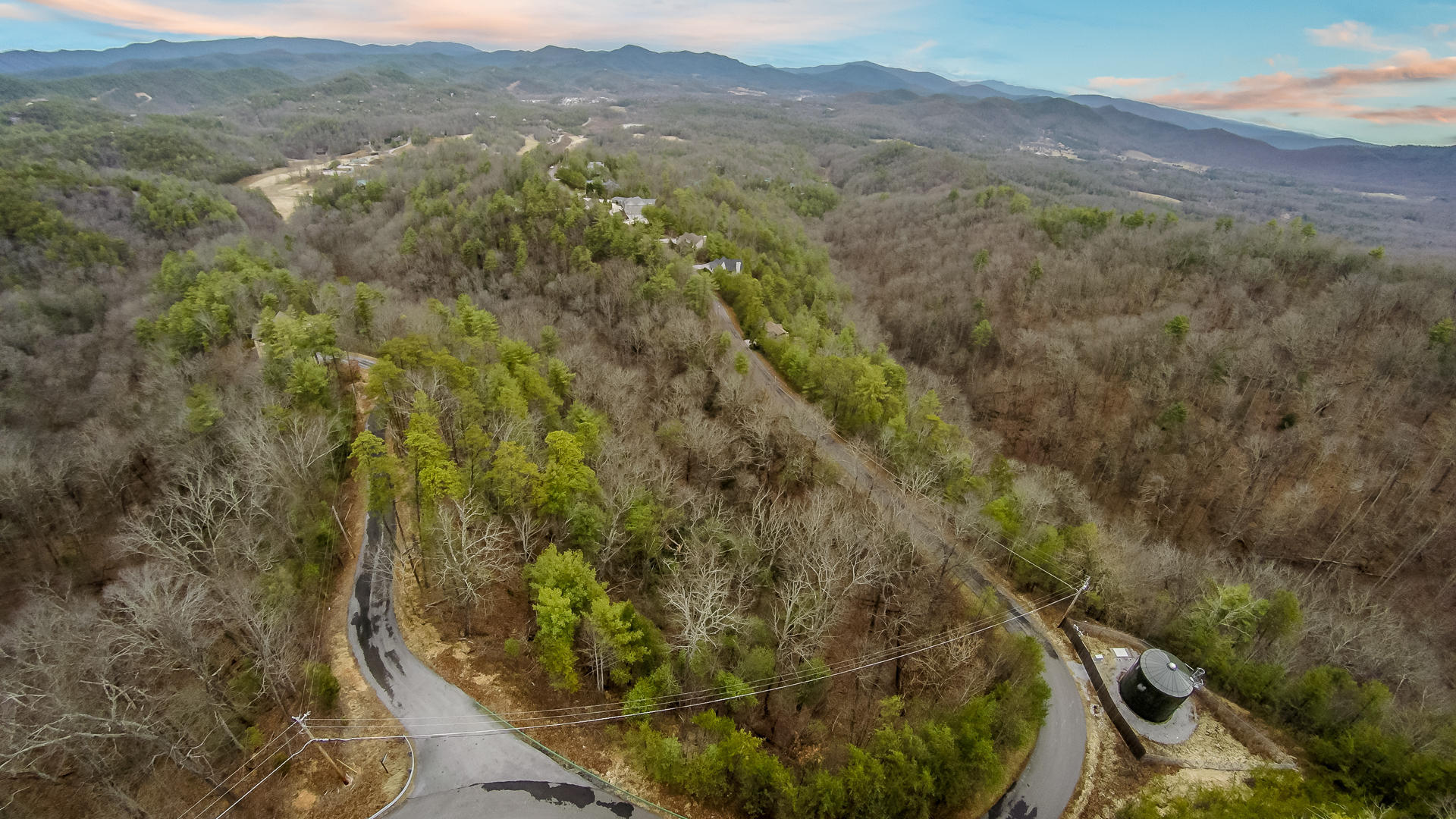 260 High Springs Trail Road Townsend, TN 37882 - Photo 5 of 18 5