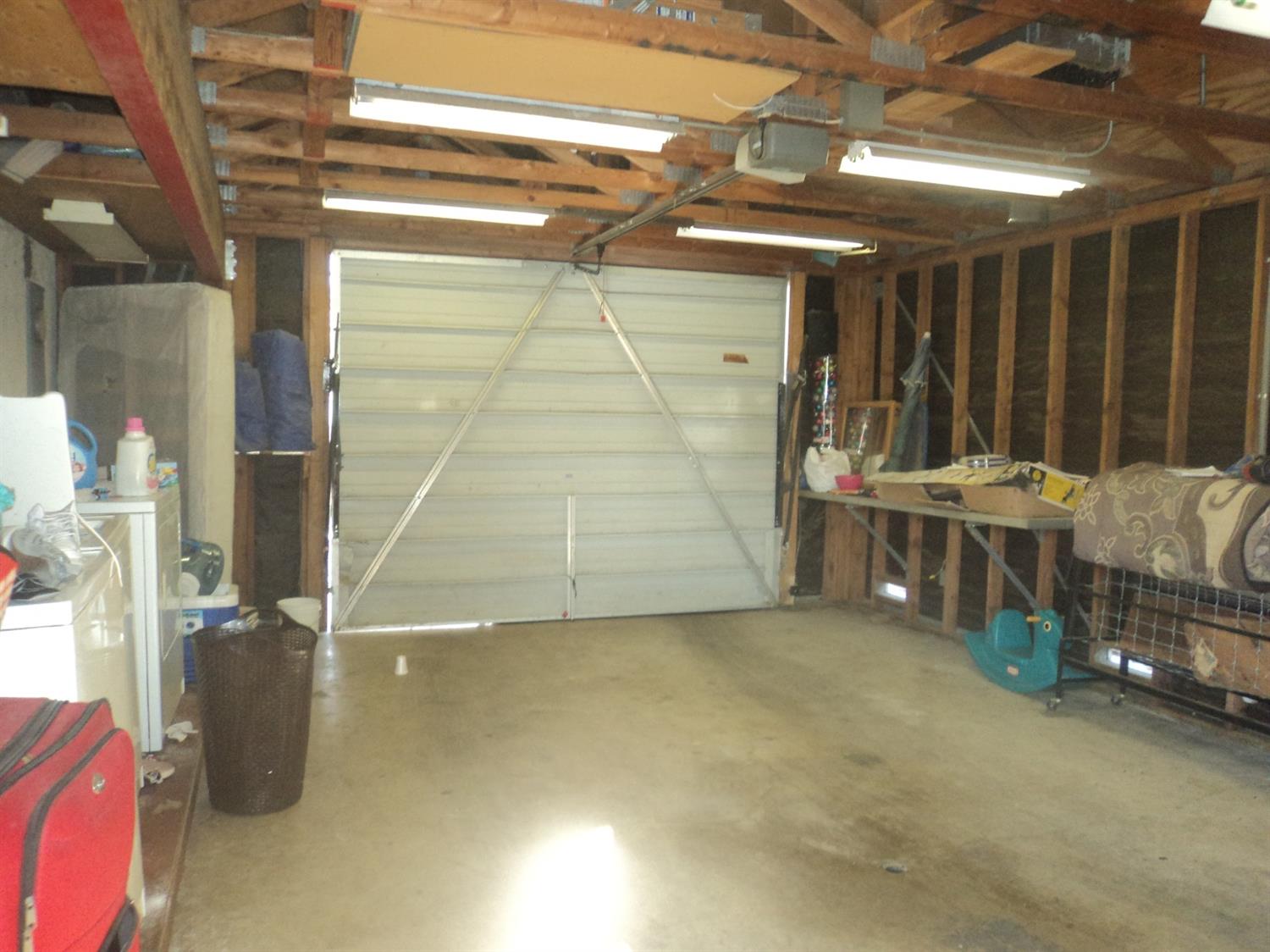 437 Merced Street Parlier, CA 93648 - Photo 15 of 23 Gallery Image 15