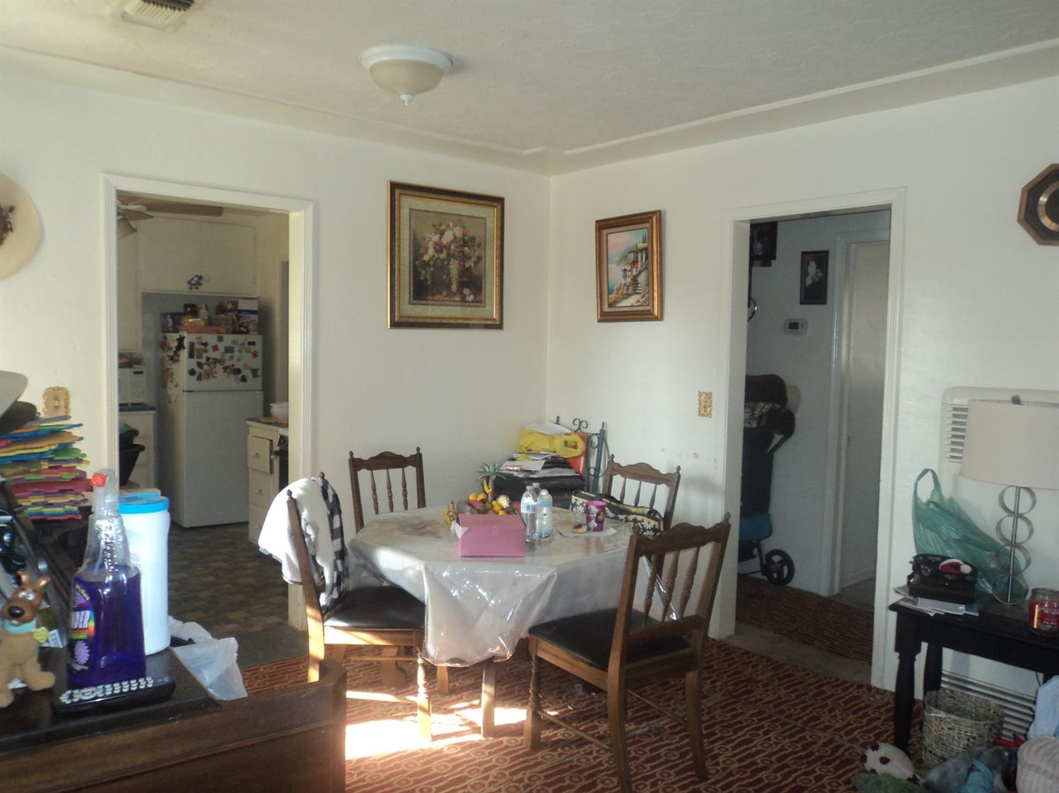 437 Merced Street Parlier, CA 93648 - Photo 4 of 23 Gallery Image 4