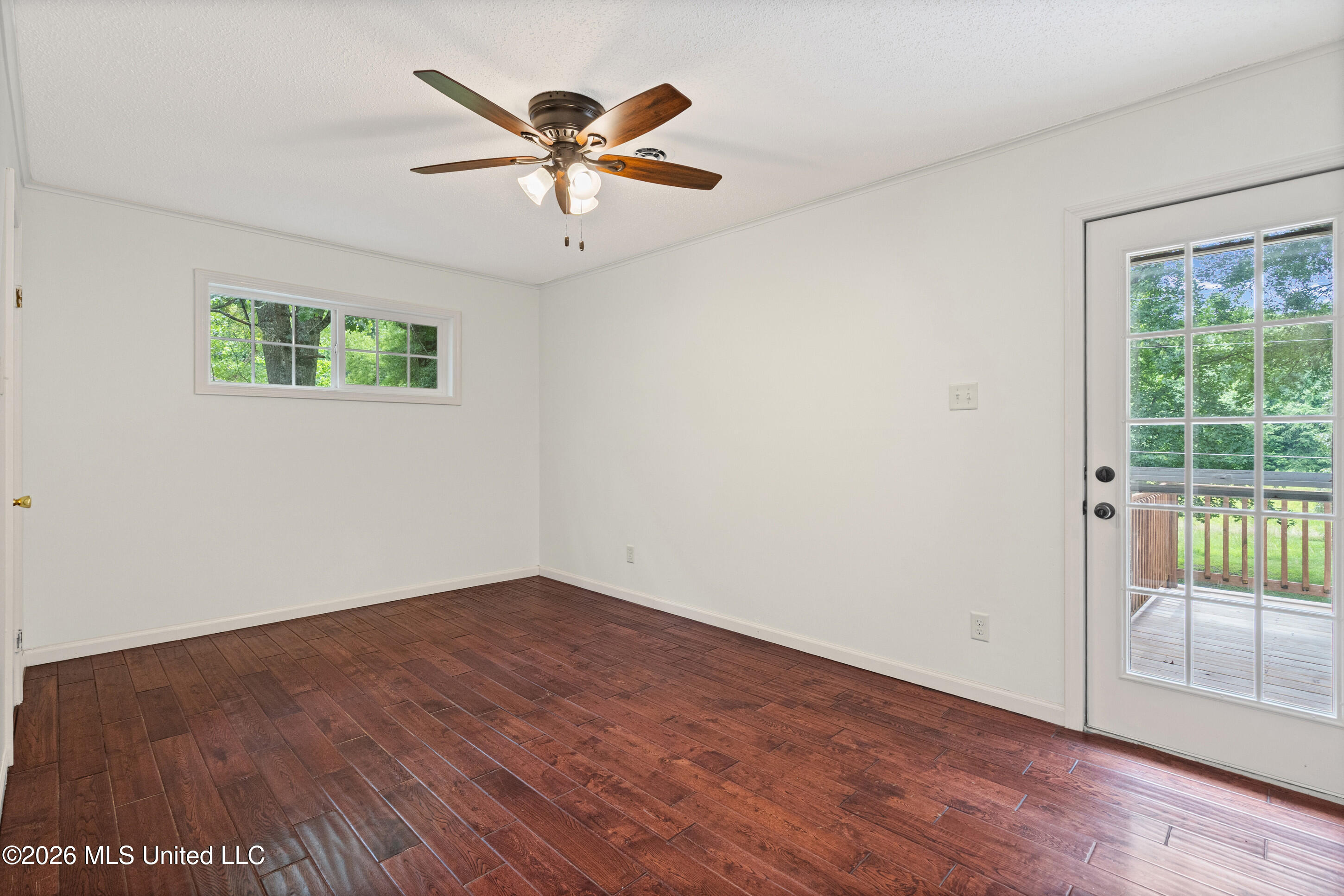 7145 Westbranch Road Olive Branch, MS 38654 - Photo 16 of 39 Upper Level Primary Bedroom