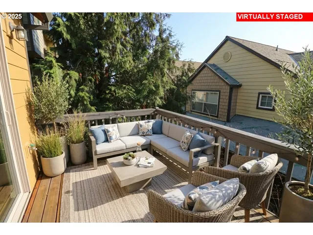 $350,000 | 1461 Southwest Edgefield Meadows Terrace, Troutdale, OR 97060