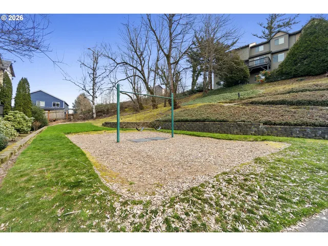 $320,000 | 1461 Southwest Edgefield Meadows Terrace, Troutdale, OR 97060