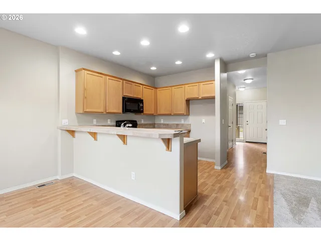 $320,000 | 1461 Southwest Edgefield Meadows Terrace, Troutdale, OR 97060