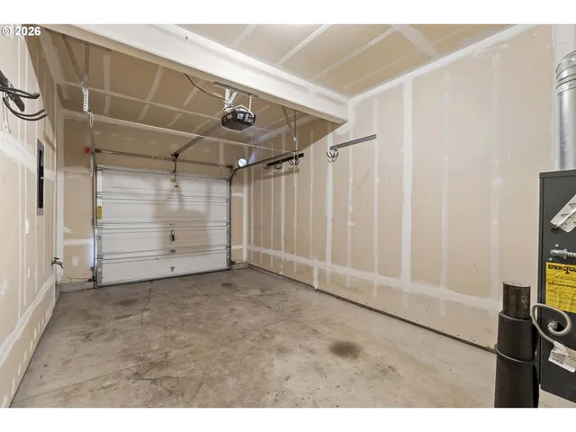 $320,000 | 1461 Southwest Edgefield Meadows Terrace, Troutdale, OR 97060