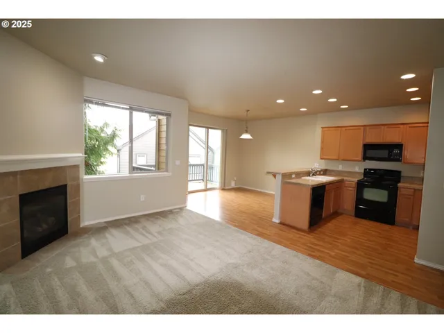 $350,000 | 1461 Southwest Edgefield Meadows Terrace, Troutdale, OR 97060