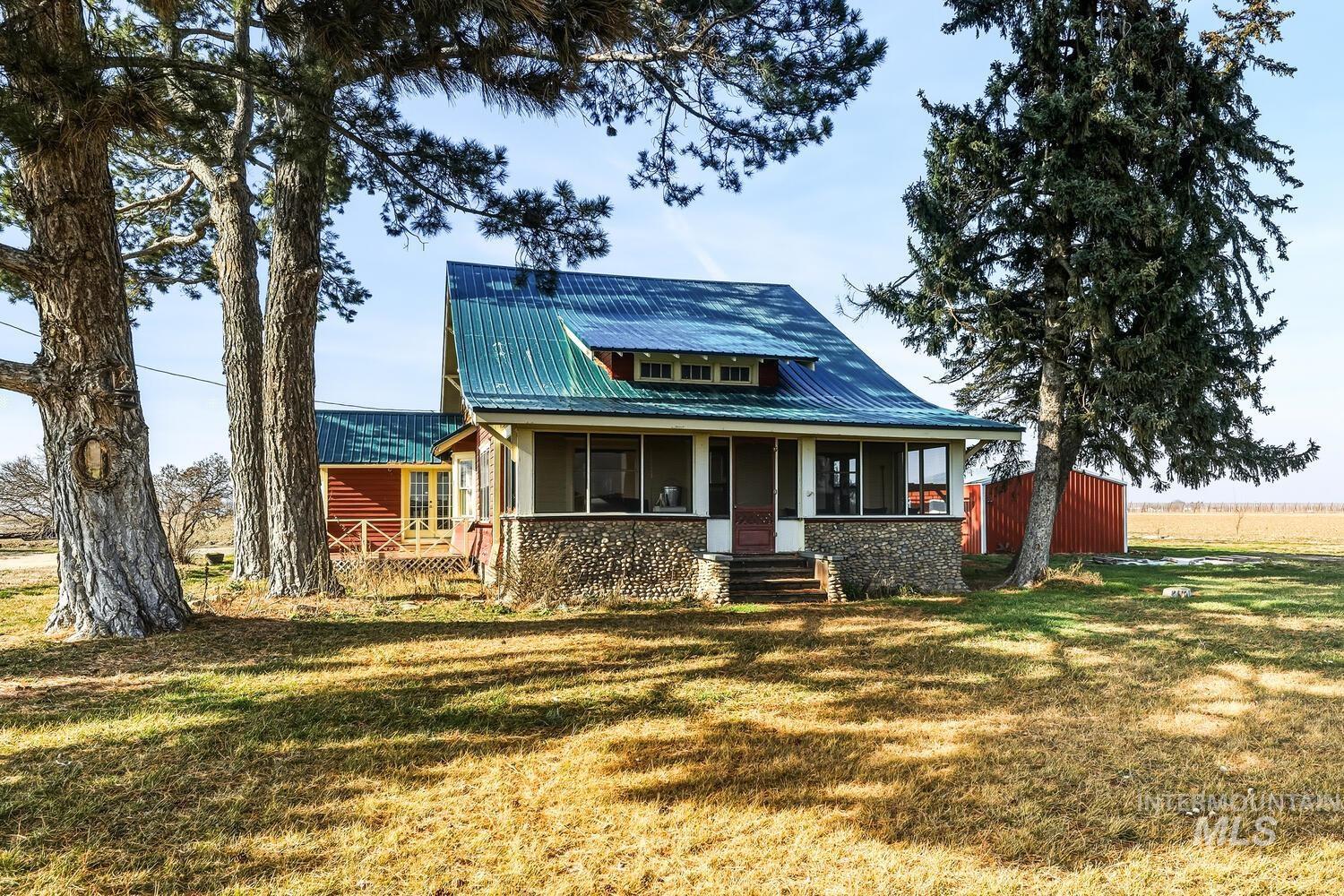 22573 Travis Road Wilder, ID 83676 - Photo 2 of 30
