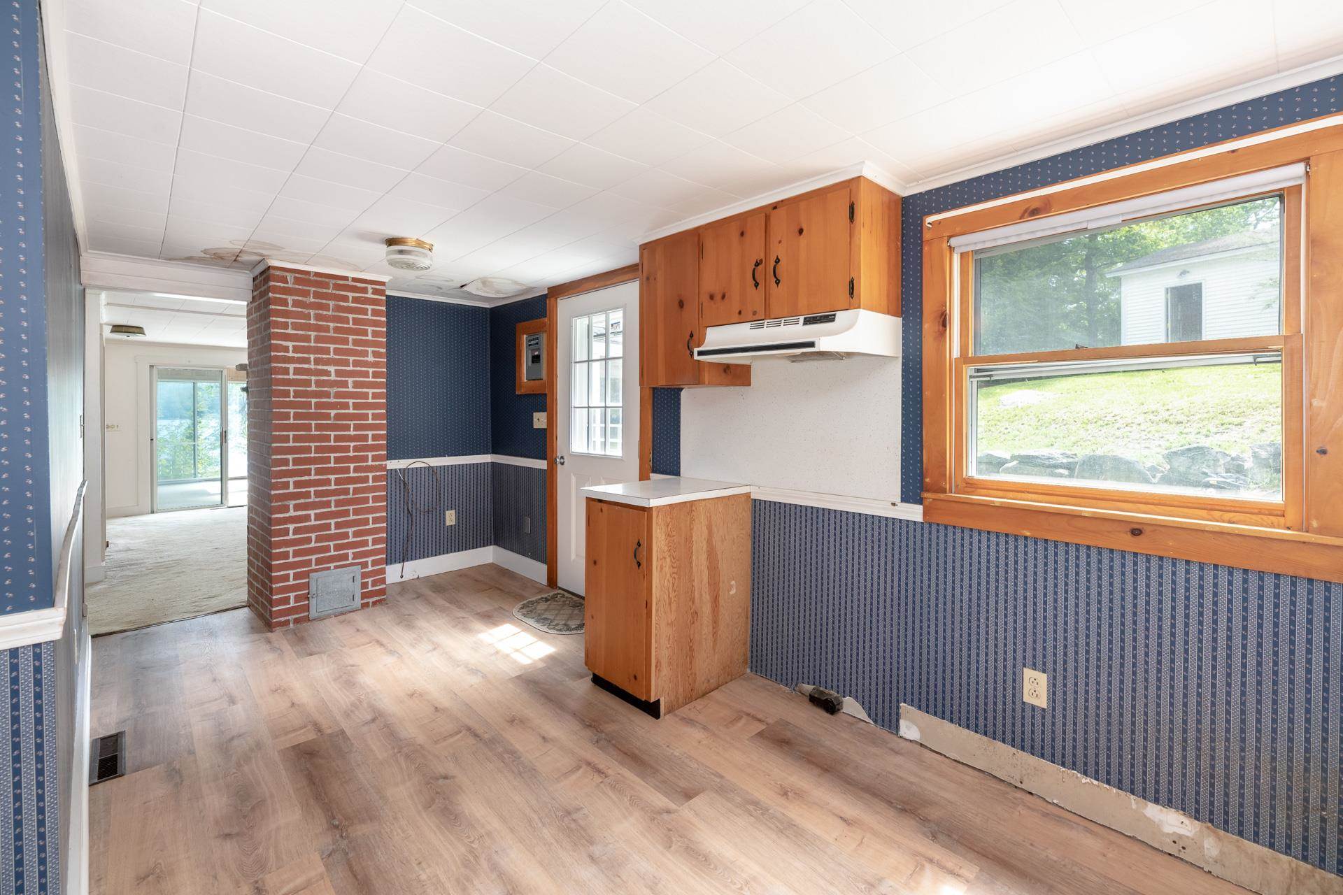 7 Loon Cove Road Alton, NH 03810 - Photo 17 of 39