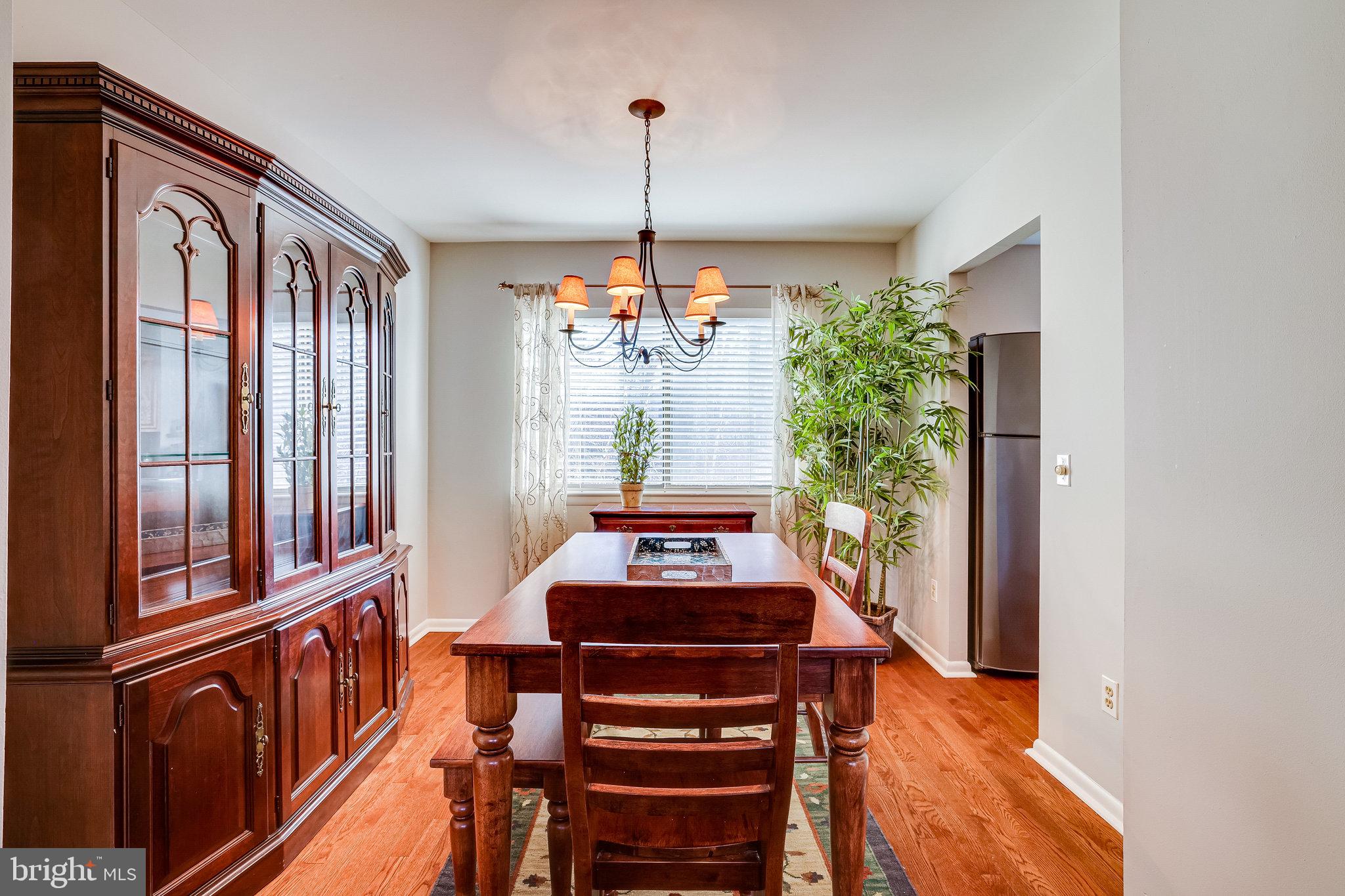 11969 Barrel Cooper Court Reston, VA 20191 - Photo 13 of 73 Hardwood dining room