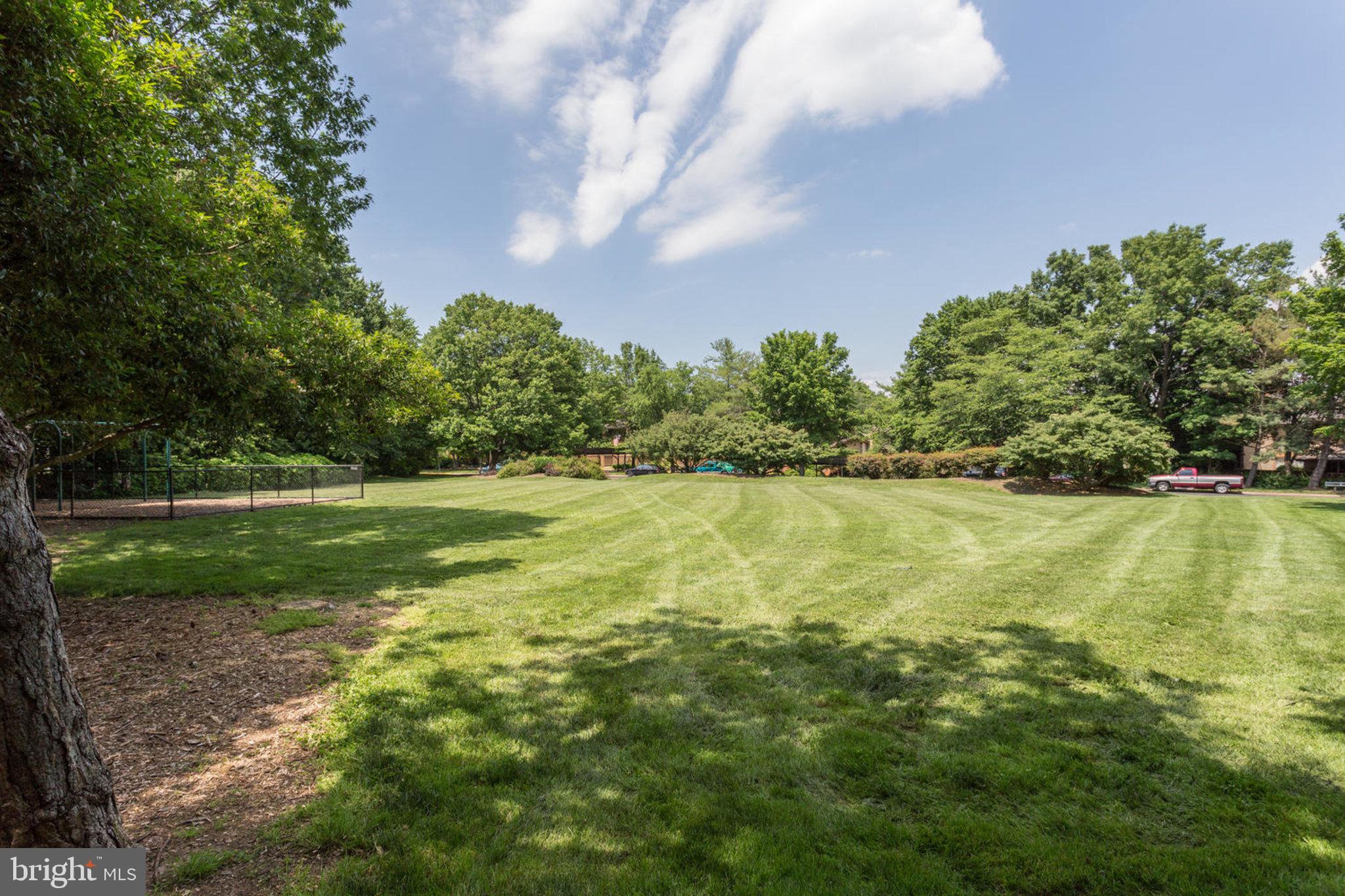 11969 Barrel Cooper Court Reston, VA 20191 - Photo 51 of 73 Community