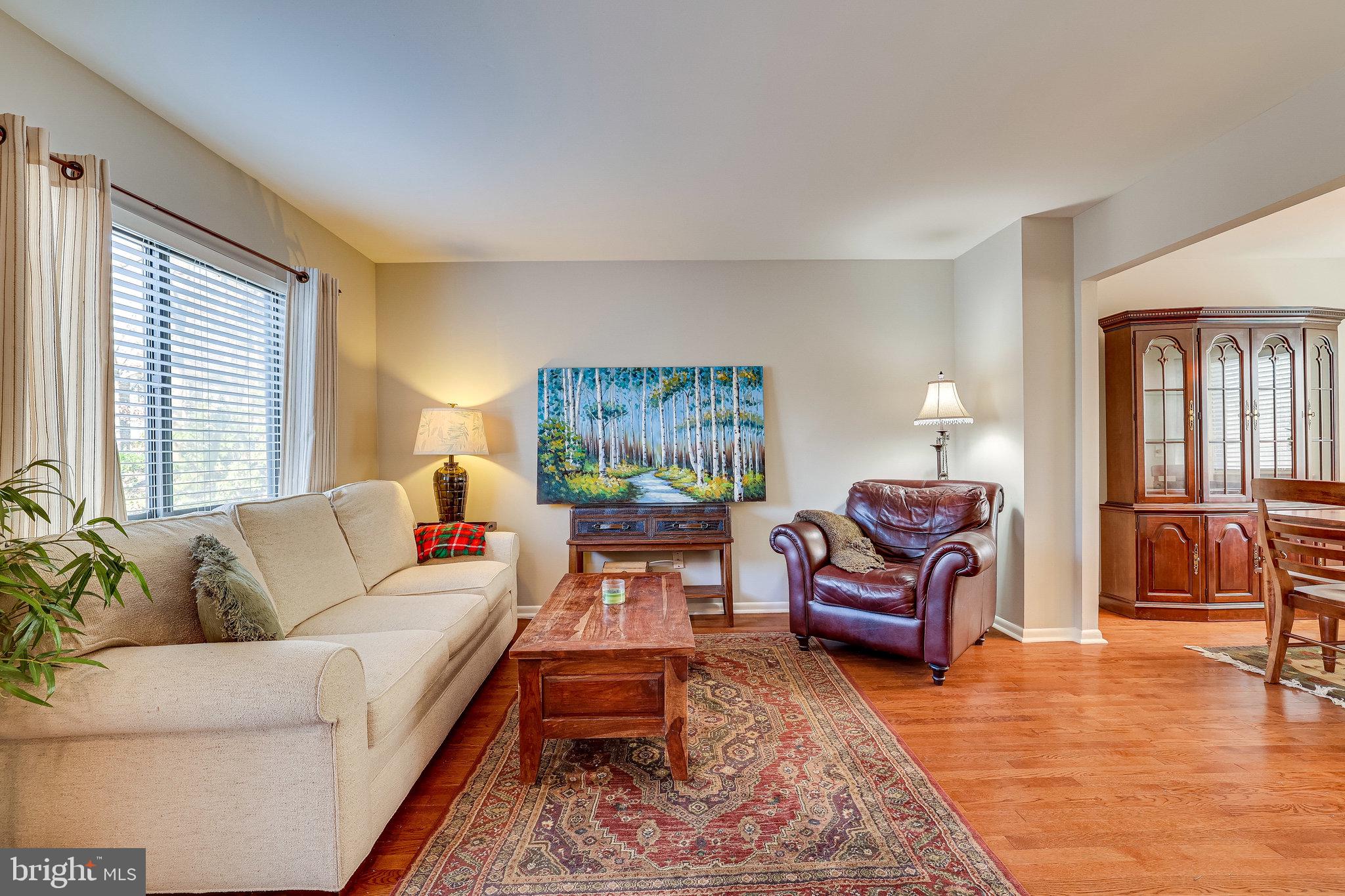 11969 Barrel Cooper Court Reston, VA 20191 - Photo 8 of 73 Hardwood living room