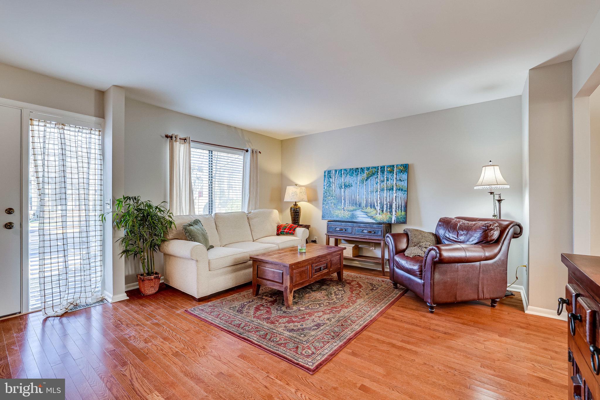 11969 Barrel Cooper Court Reston, VA 20191 - Photo 9 of 73 Hardwood living room