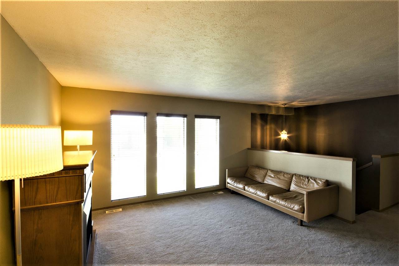 512 East Ballard Road Colbert, WA 99005 - Photo 2 of 20