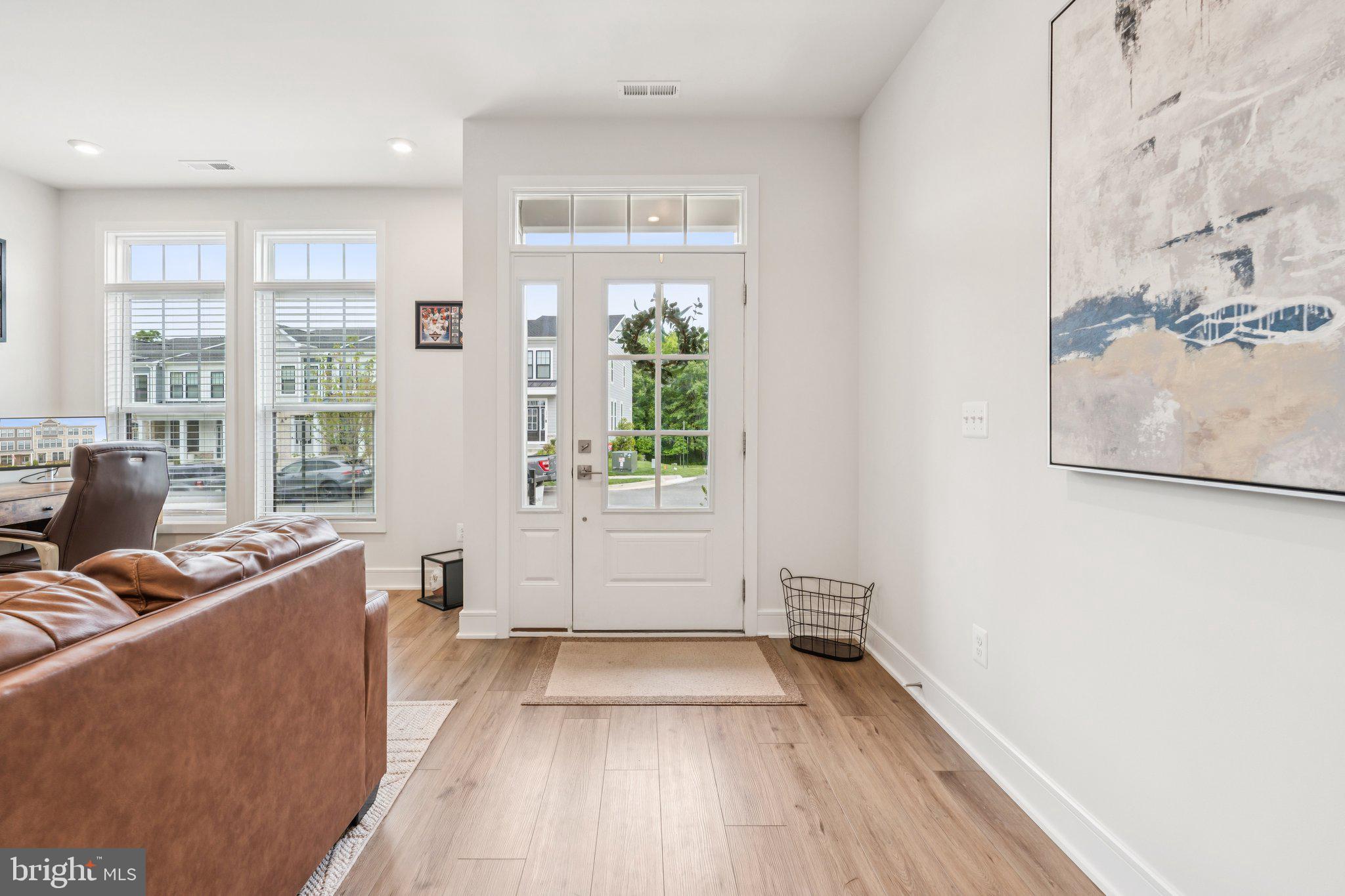 3580 Stephensons Hl Lane Marshall, VA 20115 - Photo 2 of 41 a room with furniture and a window