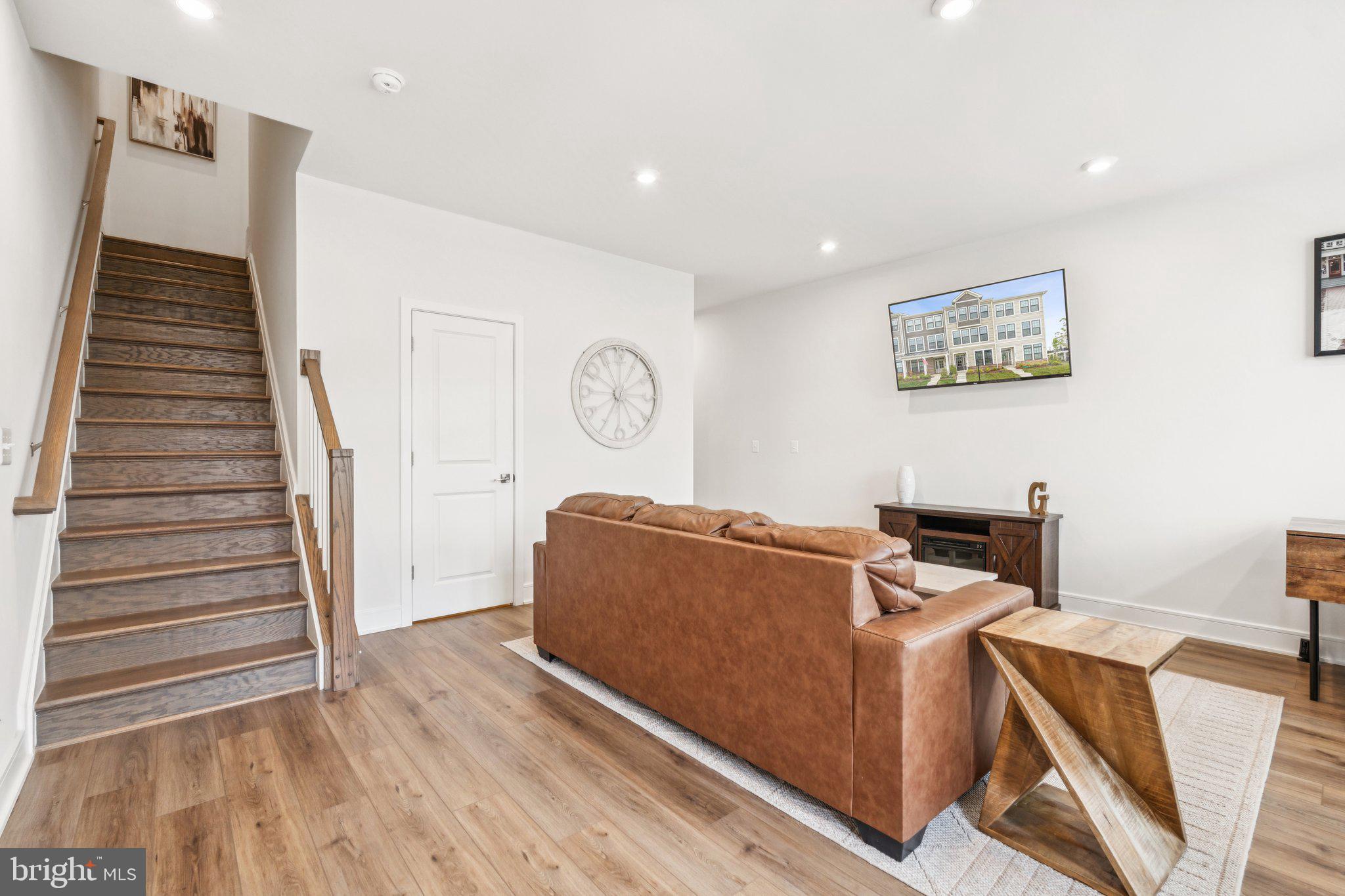 3580 Stephensons Hl Lane Marshall, VA 20115 - Photo 6 of 41 a living room with furniture and a wooden floor