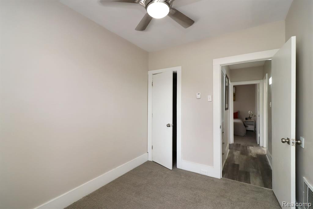 1312 Alter Road Detroit, MI 48215 - Photo 17 of 50