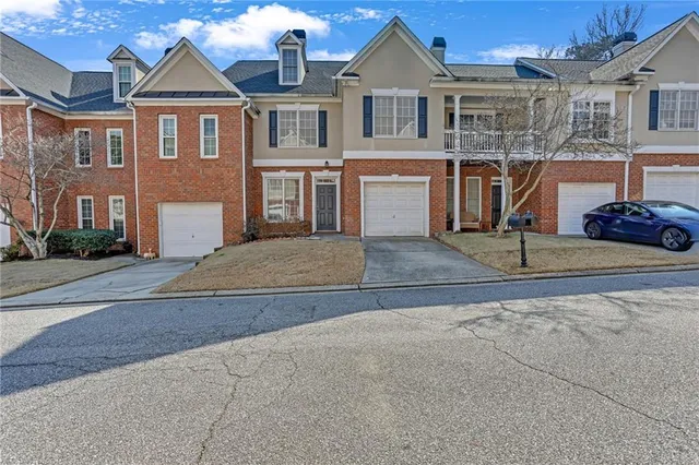 $3,600 | 2318 Longcourt Way, Atlanta, GA 30339