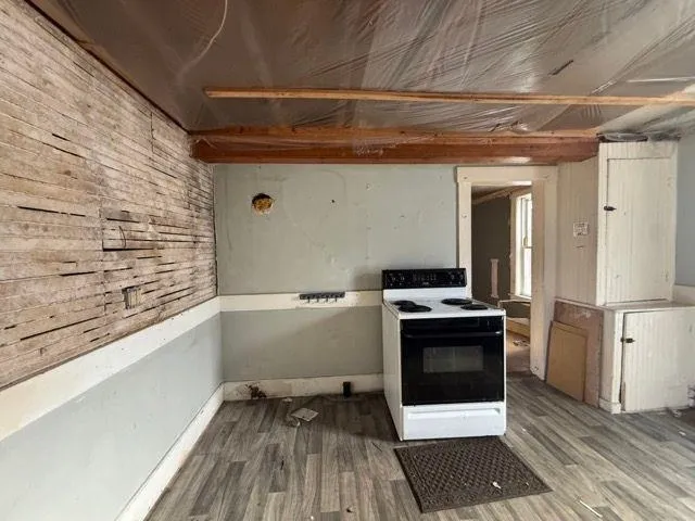 $250,000 | 33 Munroe Street, Franklin, NH 03235