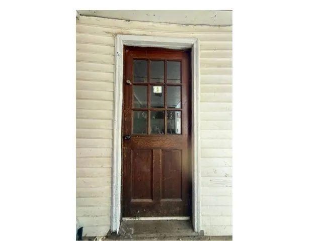 $250,000 | 33 Munroe Street, Franklin, NH 03235