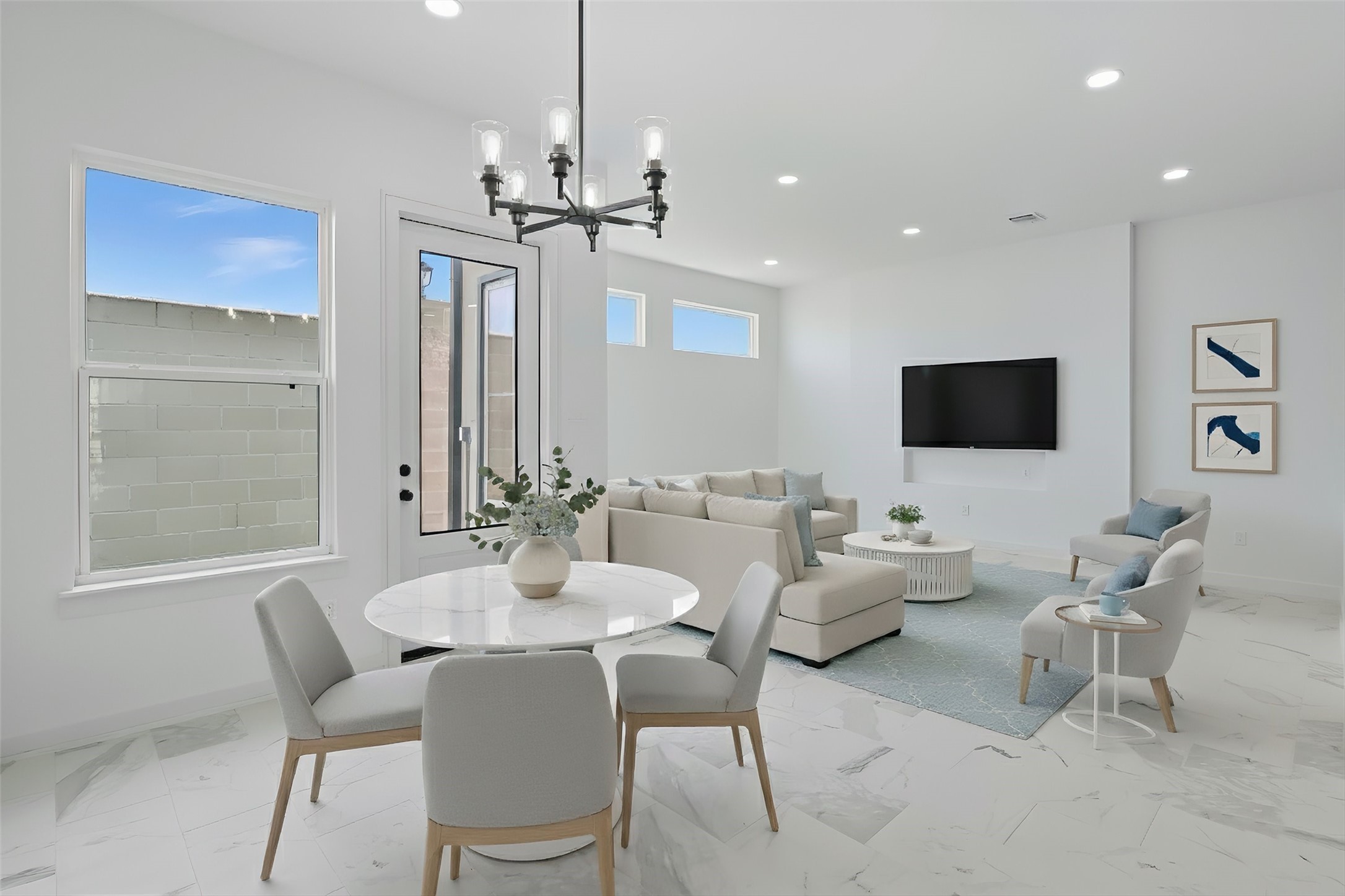 2927 El Fenice Lane Houston, TX 77057 - Photo 15 of 47 a view of a dining room with furniture