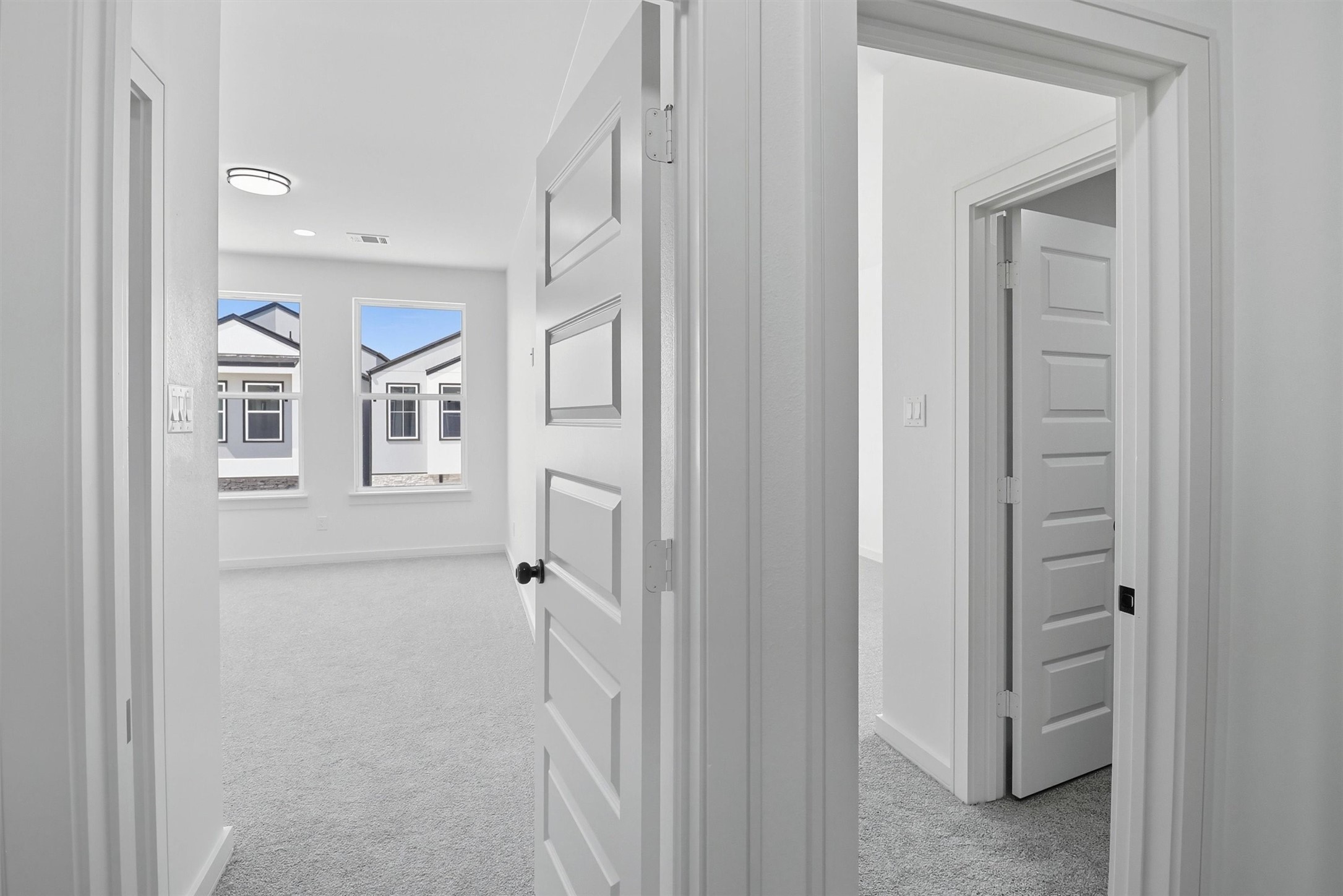 2927 El Fenice Lane Houston, TX 77057 - Photo 39 of 47 a view of a bathroom with closet and window