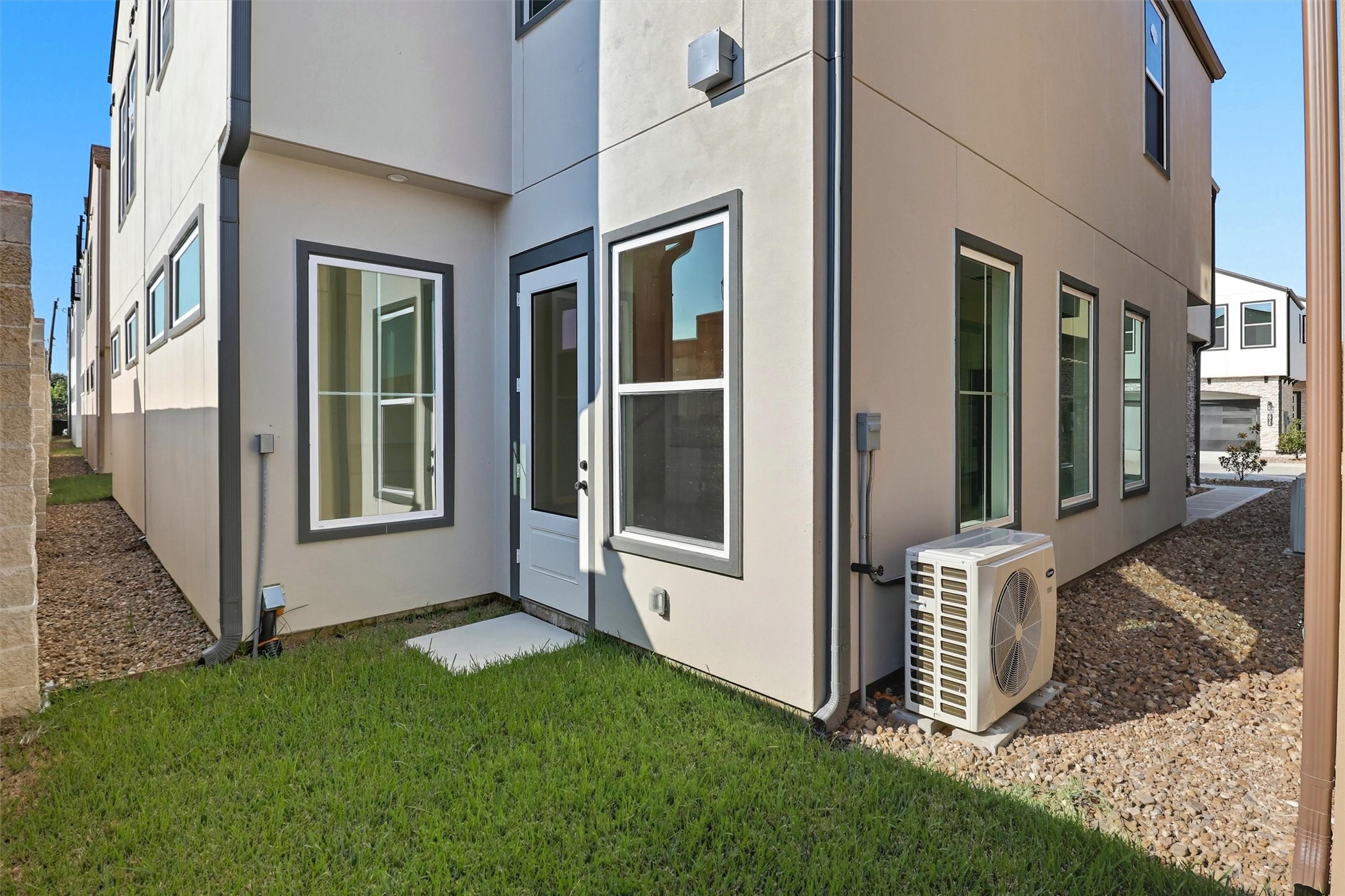 2927 El Fenice Lane Houston, TX 77057 - Photo 44 of 47 a view of front door of house