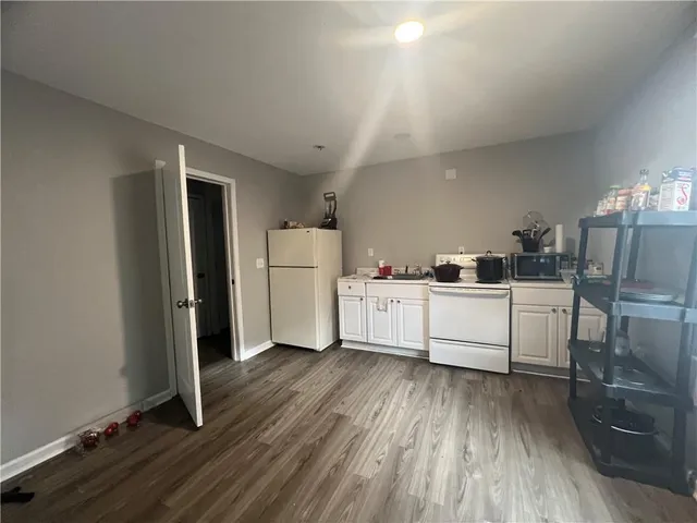 $179,950 | 3012 College Avenue, Kansas City, MO 64128