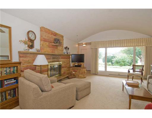 17645 Cleveland Road South Bend, IN 46635 - Photo 6 of 12 Gallery Image 6