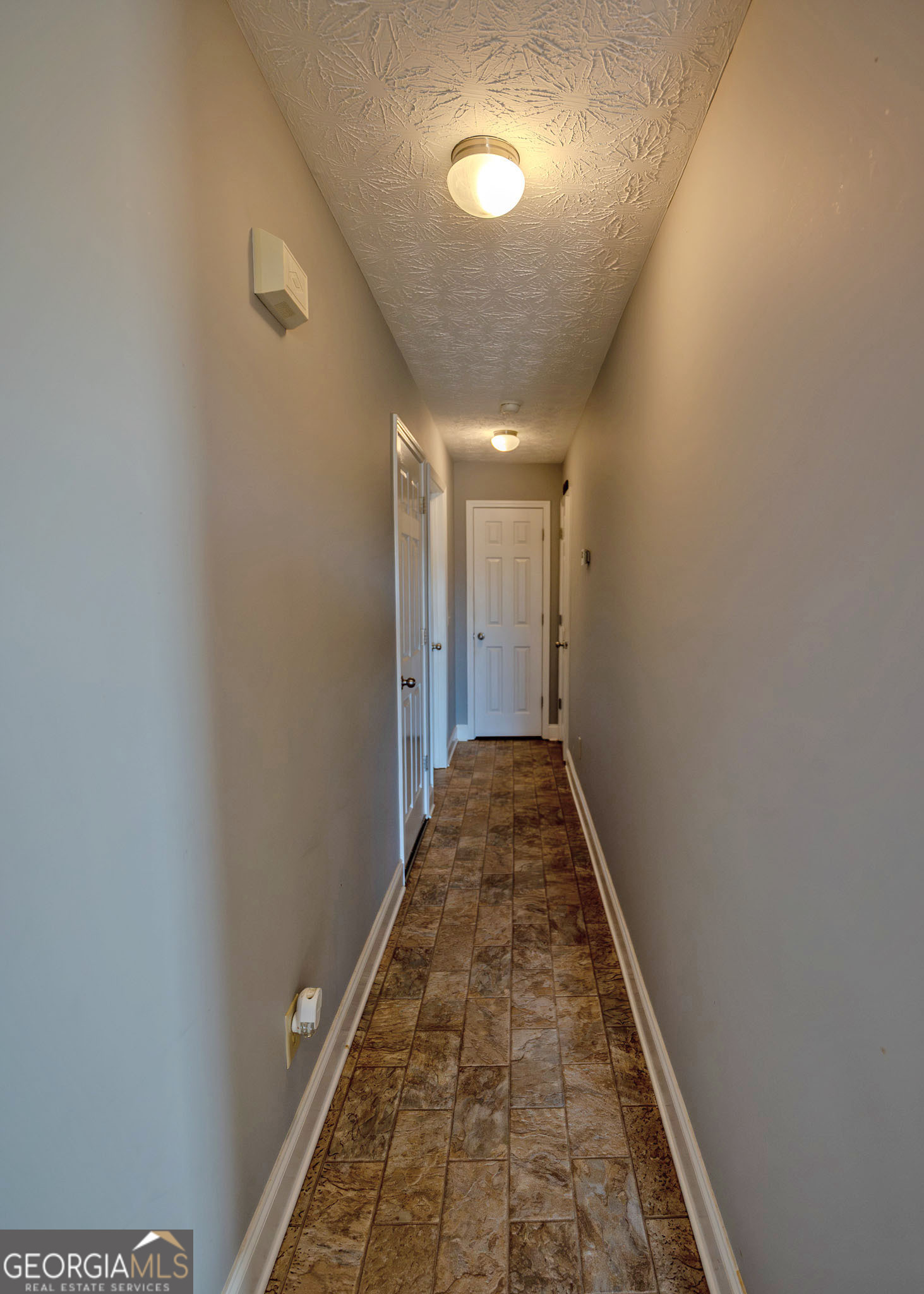 1363 McFarlin Bridge Road Carnesville, GA 30521 - Photo 15 of 78 a view of a hallway