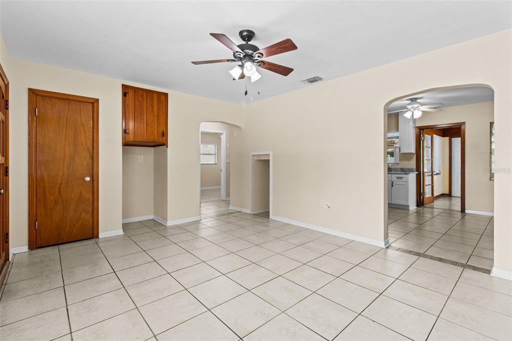 512 Richmond Street Dunedin, FL 34698 - Photo 4 of 37