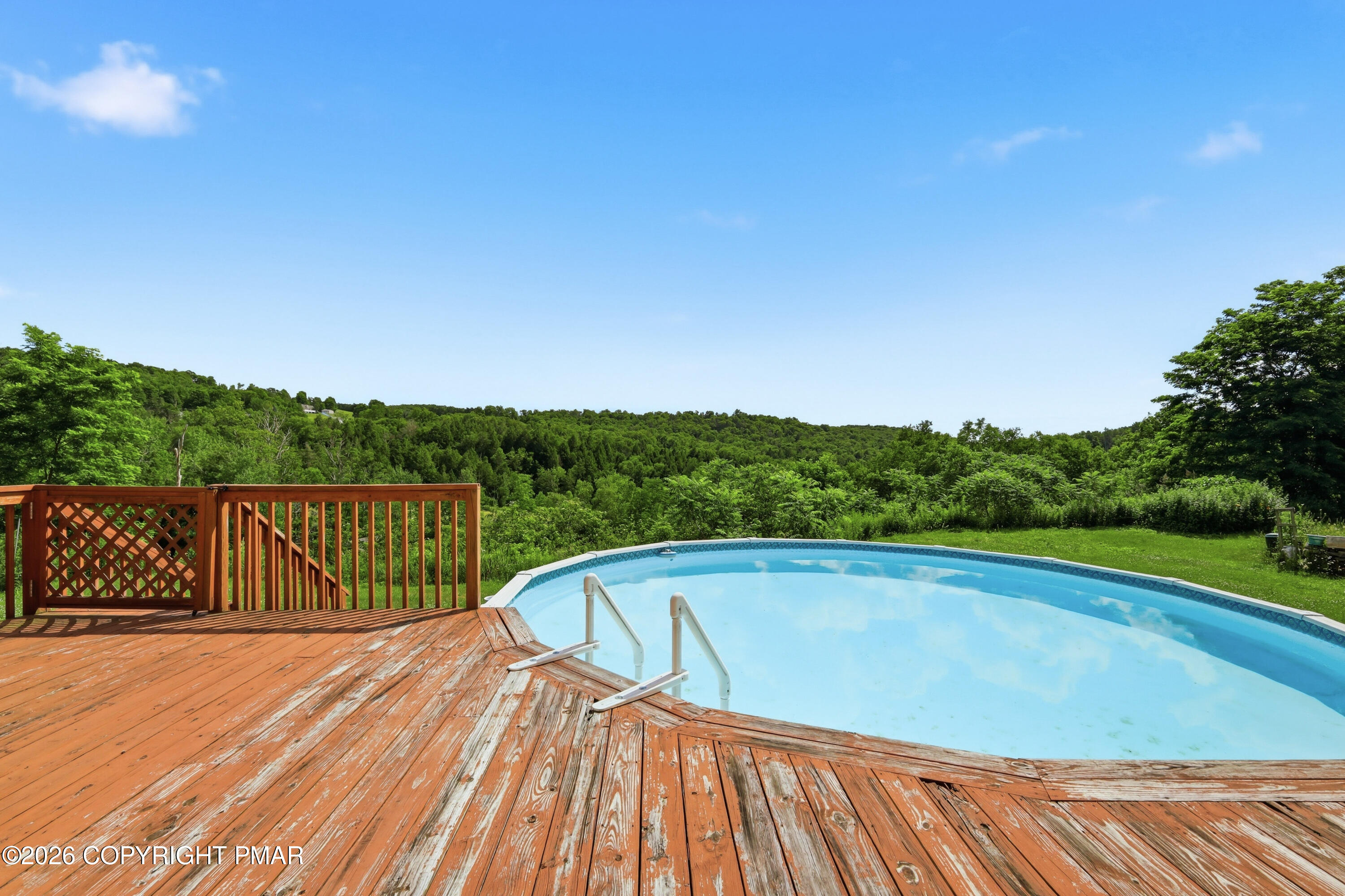 1560 Reservoir Road Moscow, PA 18444 - Photo 5 of 59 Photo-9 (8)