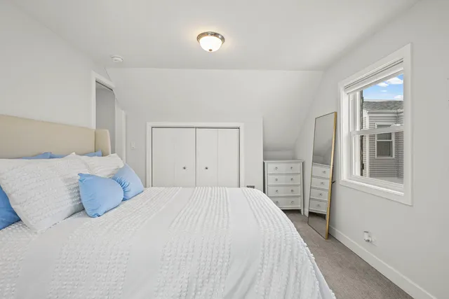 $615,000 | 6100 North Overhill Avenue, Chicago, IL 60631