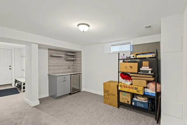 $615,000 | 6100 North Overhill Avenue, Chicago, IL 60631