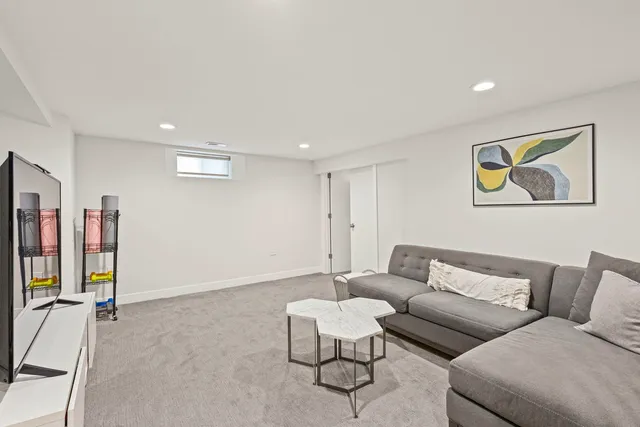 $615,000 | 6100 North Overhill Avenue, Chicago, IL 60631