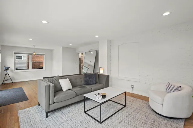 $615,000 | 6100 North Overhill Avenue, Chicago, IL 60631