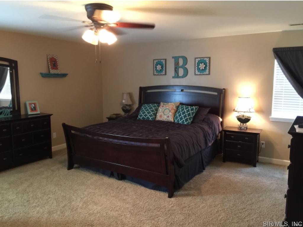 1424 Bridgehampton Road Troy, IL 62294 - Photo 15 of 36 Gallery Image 15