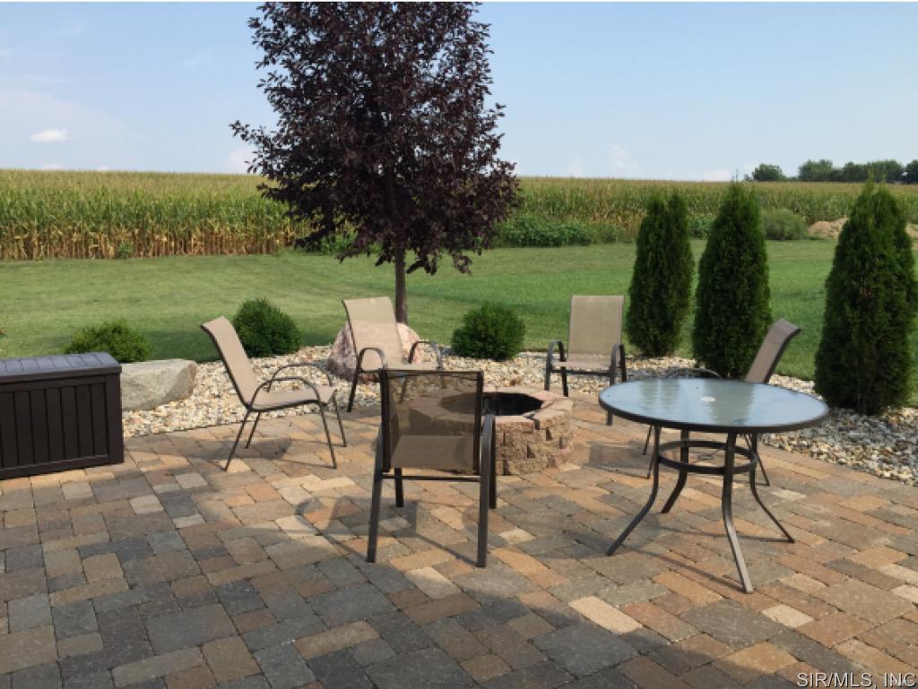 1424 Bridgehampton Road Troy, IL 62294 - Photo 30 of 36 Gallery Image 30