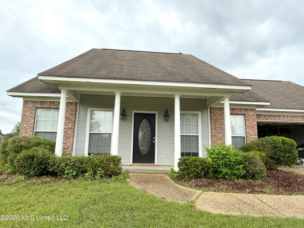 $219,900 | 336 Willow Run, Pearl, MS 39208