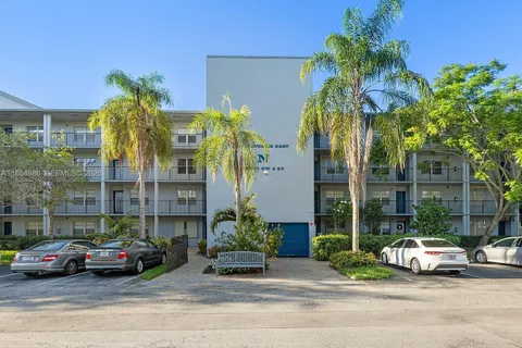 $274,900 | 12500 Southwest 6th Street, Unit 307N, Pembroke Pines, FL 33027