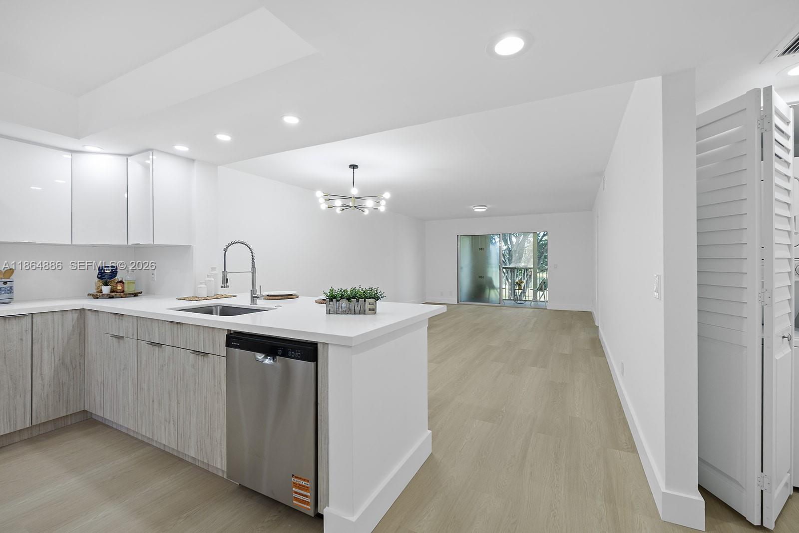 12500 Southwest 6th Street, Unit 307N Pembroke Pines, FL 33027 - Photo 6 of 49