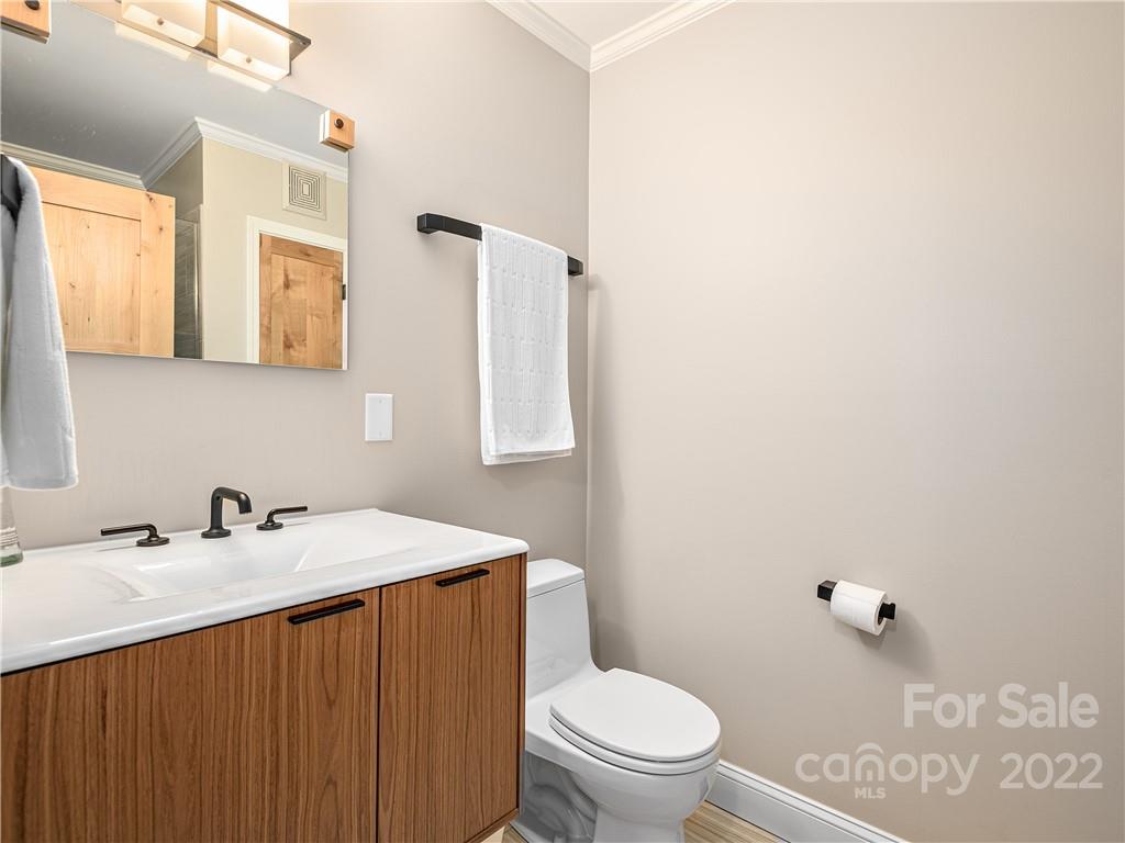 90 Hickory Forest Road Fairview, NC 28730 - Photo 11 of 35