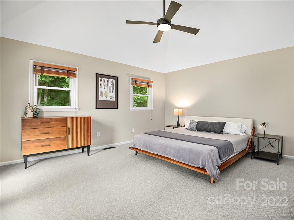 90 Hickory Forest Road Fairview, NC 28730 - Photo 18 of 35