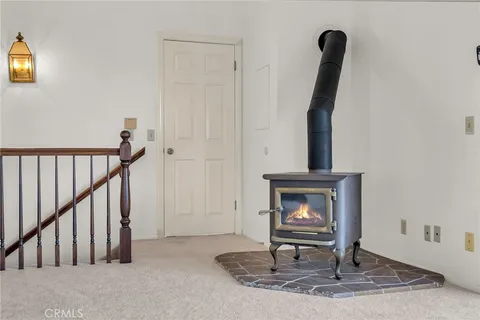 a view of a yard with an trees