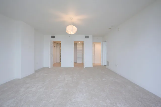 $670,000 | 610 Clematis Street, Unit 700702, West Palm Beach, FL 33401