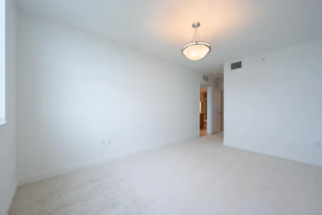 $670,000 | 610 Clematis Street, Unit 700702, West Palm Beach, FL 33401