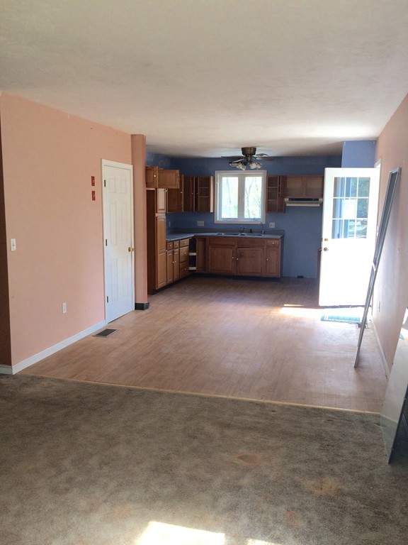 169 Corbin Road Dudley, MA 01571 - Photo 11 of 13